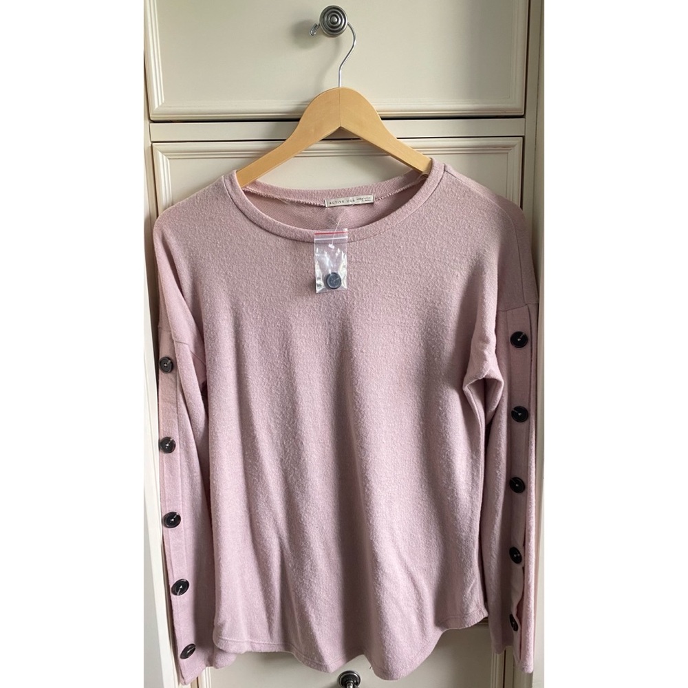 🛍️(NWT)Blush Pink Long Sleeve w/Buttons